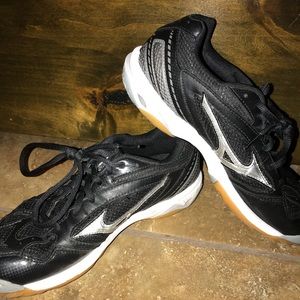 Mizuno Wave Hurricane Volleyball Shoes